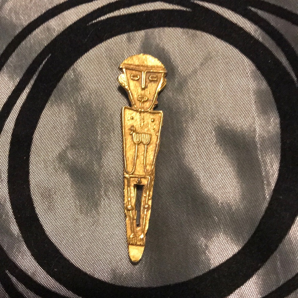 Beautiful Primitive golden pin